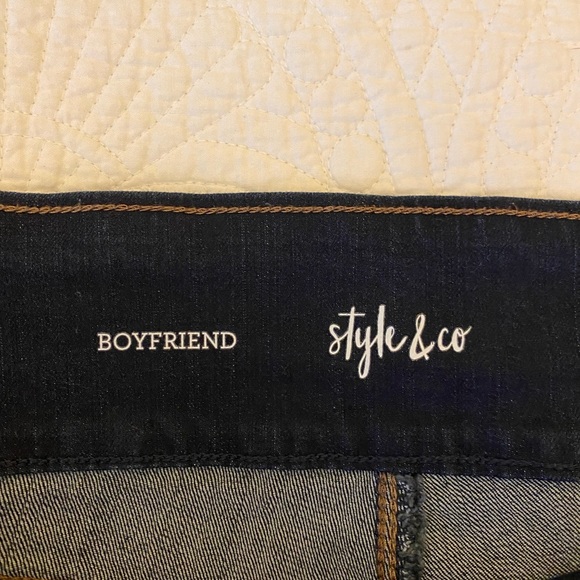 Style & Co Pull-on Boyfriend Jeans XL - Picture 3 of 8